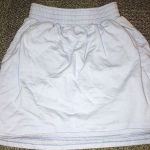 🌸2 FOR $25🐰 American apparel tulip sweater skirt